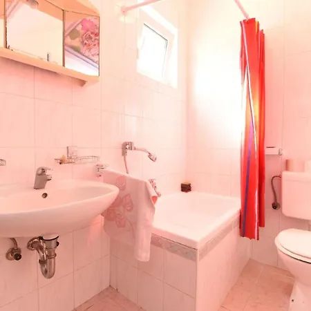 Fuer 6 Personen Ca 70 Qm In Pula, Istrien Istrische Riviera Apartment Pula
