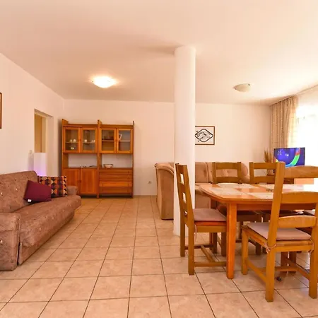 Fuer 6 Personen Ca 70 Qm In Pula, Istrien Istrische Riviera * Póla